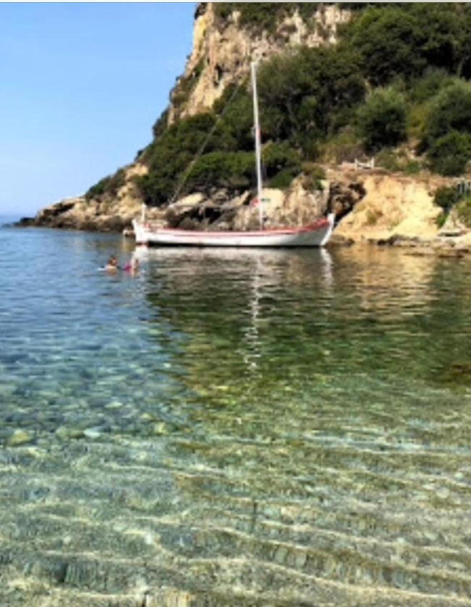 Villa Ampelaki "30 Meters To Beach" Paleokasztríca Kültér fotó